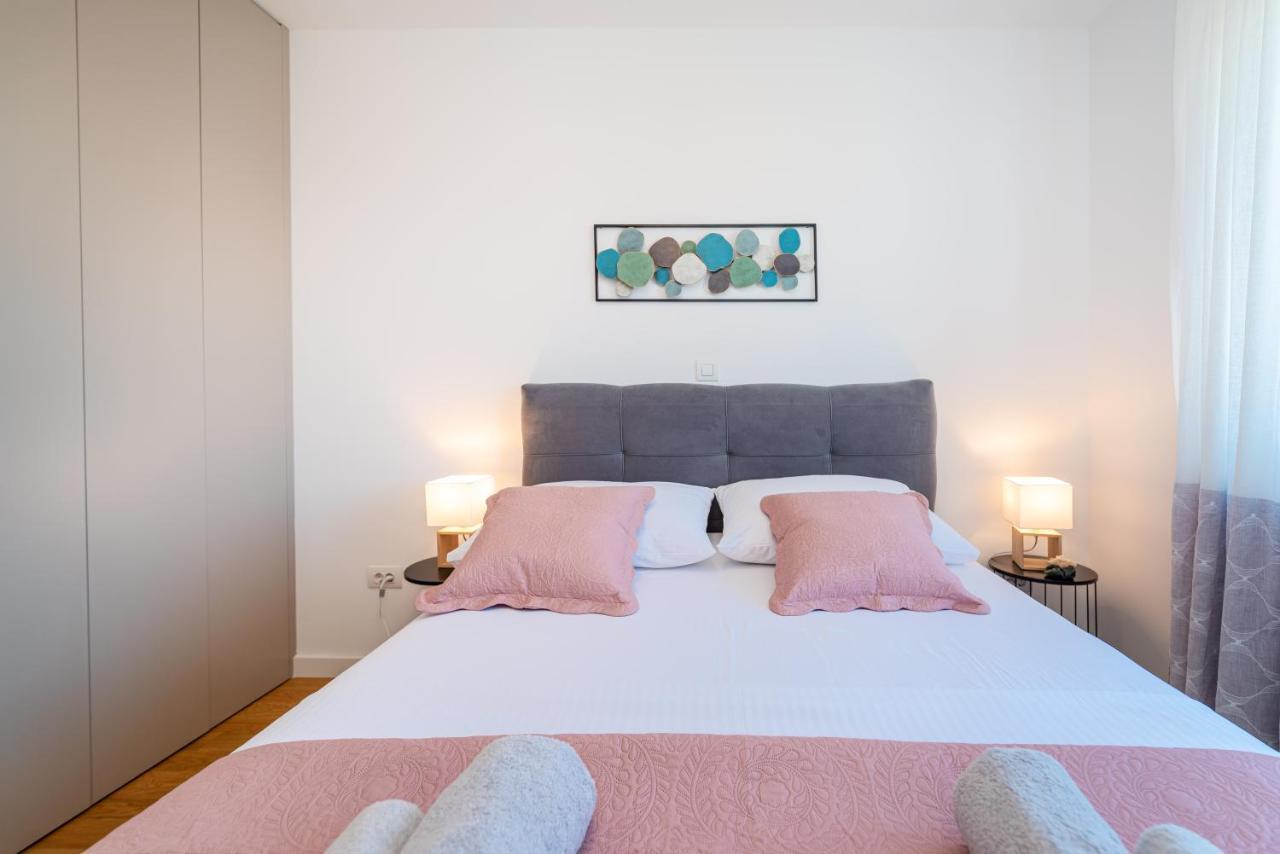 D-Apartment - With Garage And Balcony زادار المظهر الخارجي الصورة
