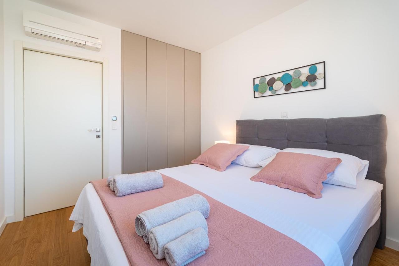 D-Apartment - With Garage And Balcony زادار المظهر الخارجي الصورة