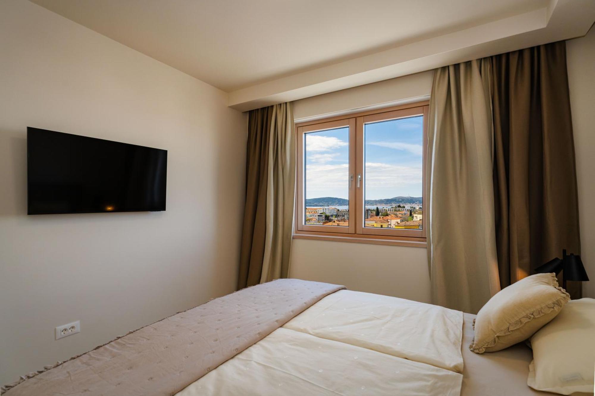 D-Apartment - With Garage And Balcony زادار المظهر الخارجي الصورة