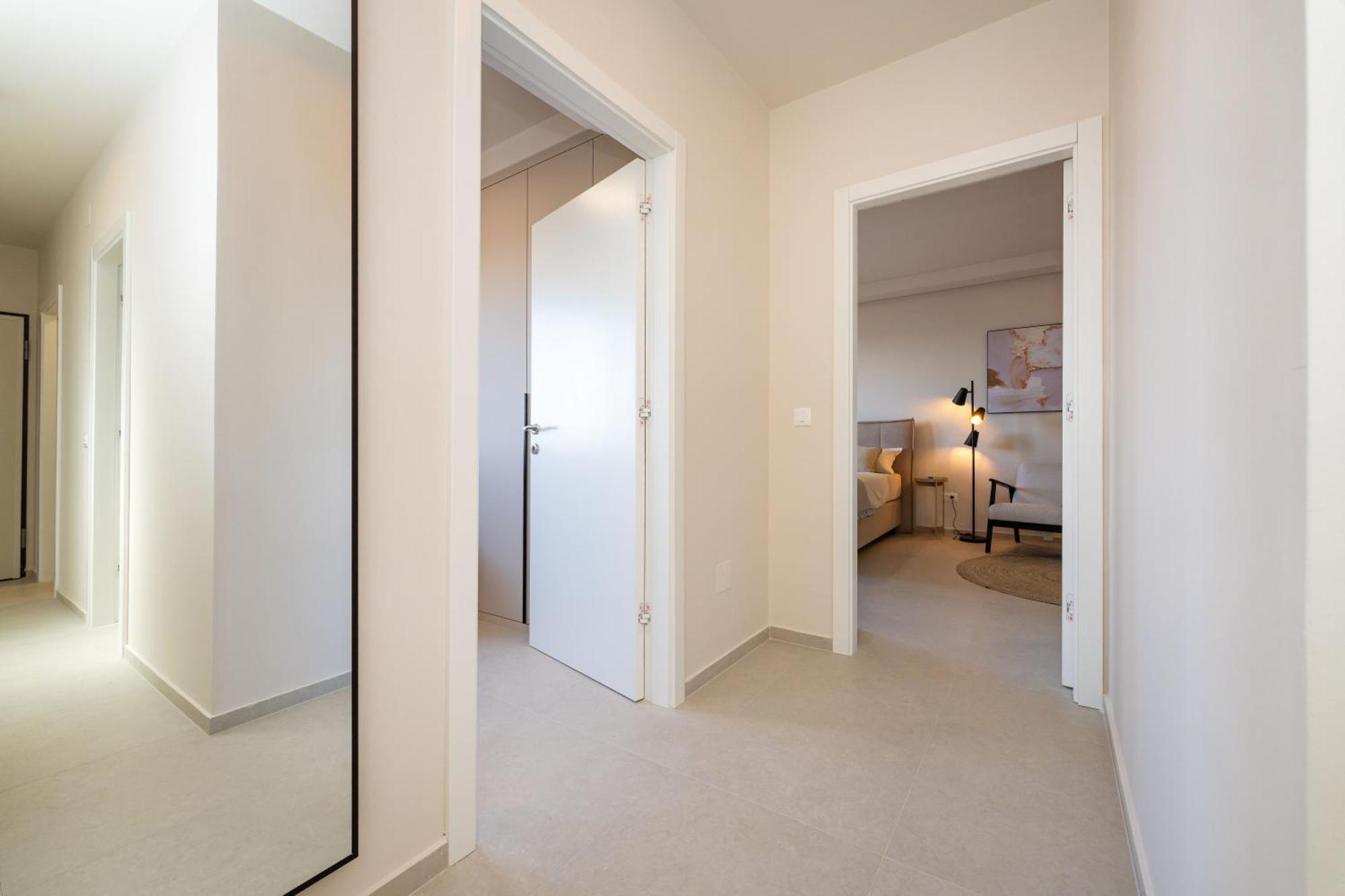 D-Apartment - With Garage And Balcony زادار المظهر الخارجي الصورة